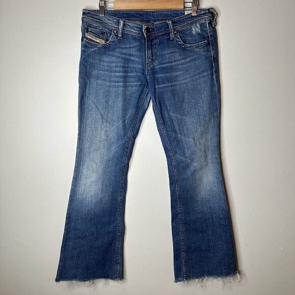 Diesel Lowky Womens Designer Low Rise Y2K Distressed Italian Jeans 30x32 Raw Hem - Picture 1 of 15